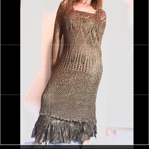 Beautiful Silk knitted dark Gold dress 💋